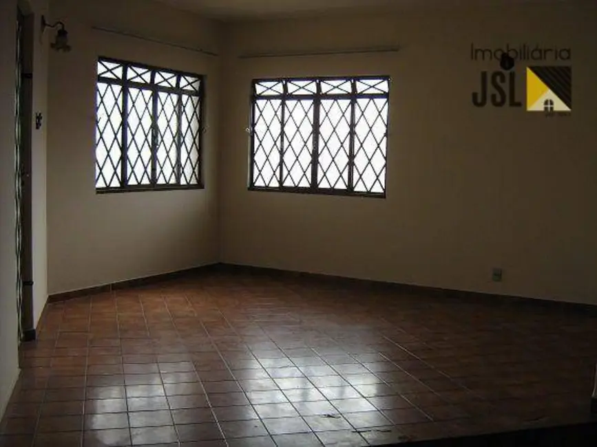 Foto 3 de Casa com 4 quartos à venda, 204m2 em Jardim Rafael, Cacapava - SP