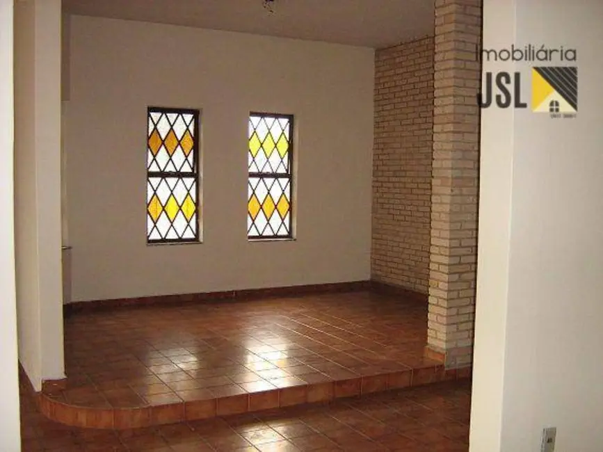 Foto 4 de Casa com 4 quartos à venda, 204m2 em Jardim Rafael, Cacapava - SP