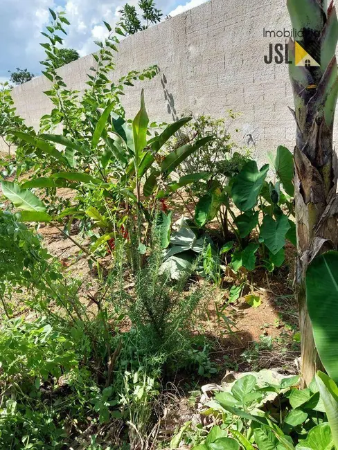 Chácara com 1 quarto à venda, 1000m2 em Guamirim, Cacapava - SP - imagem 7 Foto 7 de Chácara com 1 quarto à venda, 1000m2 em Guamirim, Cacapava - SP