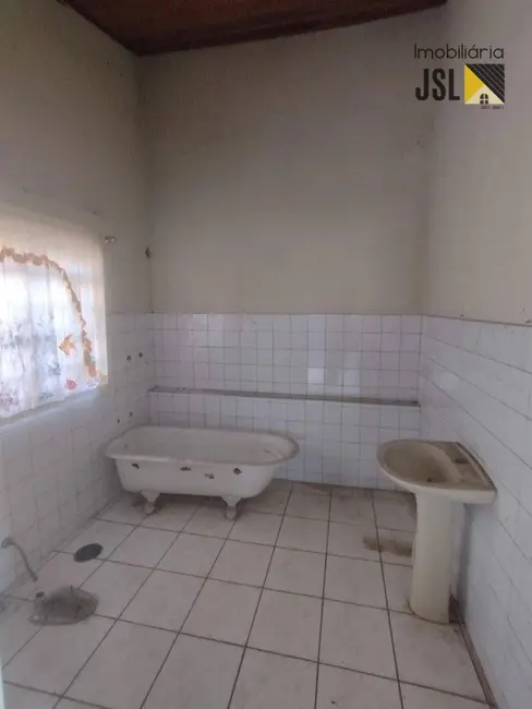 Foto 9 de Casa com 3 quartos à venda, 384m2 em Vila Pantaleão, Cacapava - SP