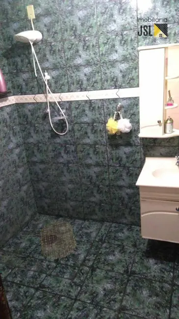 Foto 4 de Sobrado com 2 quartos à venda, 175m2 em Parque Residencial Maria Elmira, Cacapava - SP