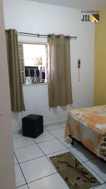 Foto 3 de Casa com 3 quartos à venda, 225m2 em Vila Menino Jesus, Cacapava - SP