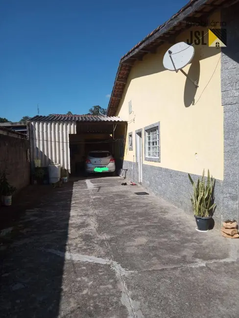 Foto 1 de Casa com 3 quartos à venda, 225m2 em Vila Menino Jesus, Cacapava - SP