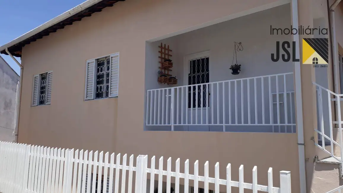 Foto 1 de Casa com 4 quartos à venda, 290m2 em Borda da Mata, Cacapava - SP