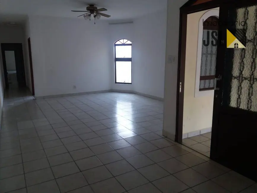 Foto 5 de Casa com 3 quartos à venda, 211m2 em Vila Antônio Augusto Luiz, Cacapava - SP