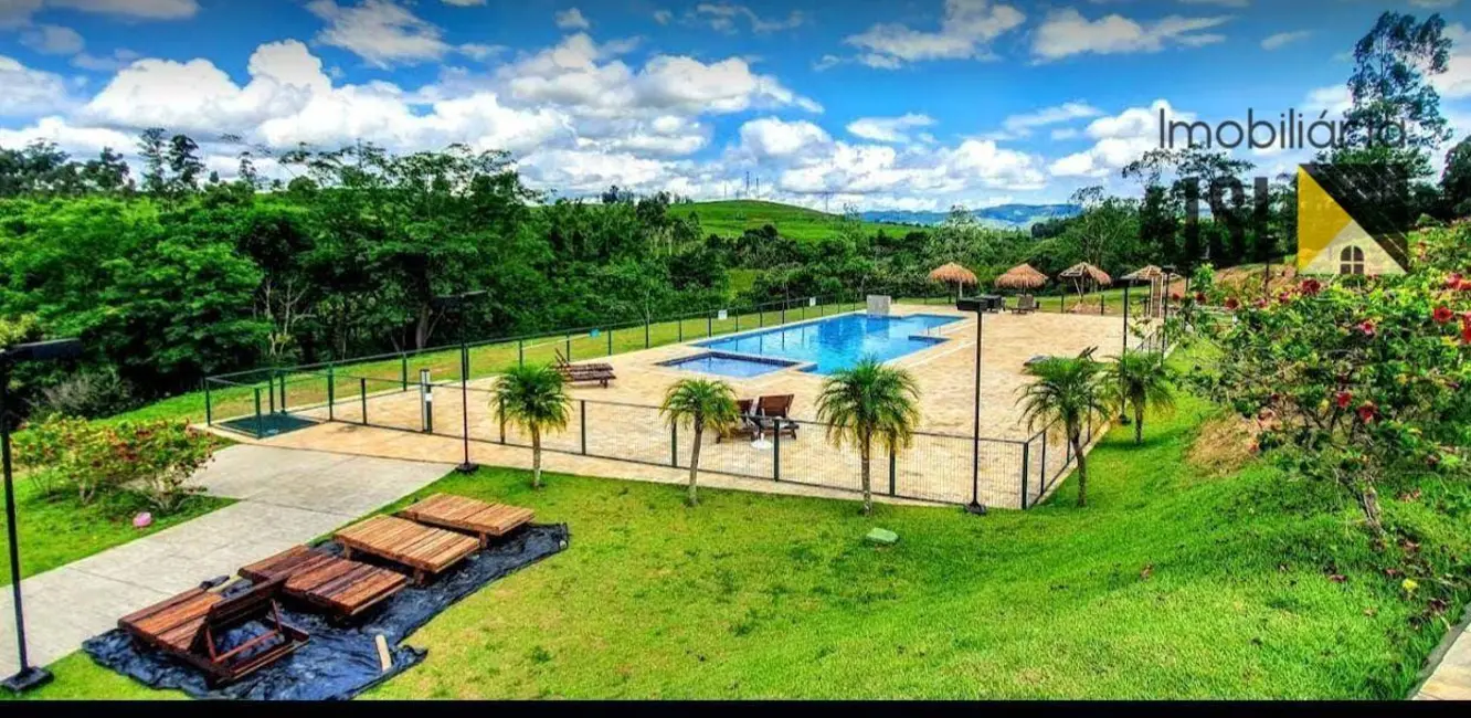 Foto 2 de Terreno / Lote à venda, 377m2 em Santa Luzia, Cacapava - SP