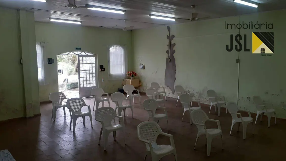 Foto 2 de Sala Comercial à venda, 125m2 em Vila Santa Izabel, Cacapava - SP