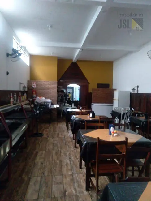 Sala Comercial à venda, 125m2 em Vila Menino Jesus, Cacapava - SP - imagem 4 Foto 4 de Sala Comercial à venda, 125m2 em Vila Menino Jesus, Cacapava - SP