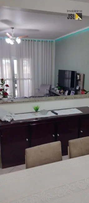 Foto 5 de Sobrado com 3 quartos à venda, 624m2 em Jardim Maria Cândida, Cacapava - SP