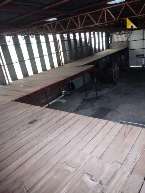 Armazém / Galpão à venda, 300m2 em Jardim Maria Cândida, Cacapava - SP - imagem 6 Foto 6 de Armazém / Galpão à venda, 300m2 em Jardim Maria Cândida, Cacapava - SP