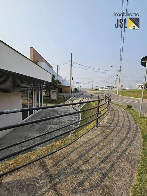 Foto 5 de Sobrado com 4 quartos à venda, 360m2 em Guamirim, Cacapava - SP