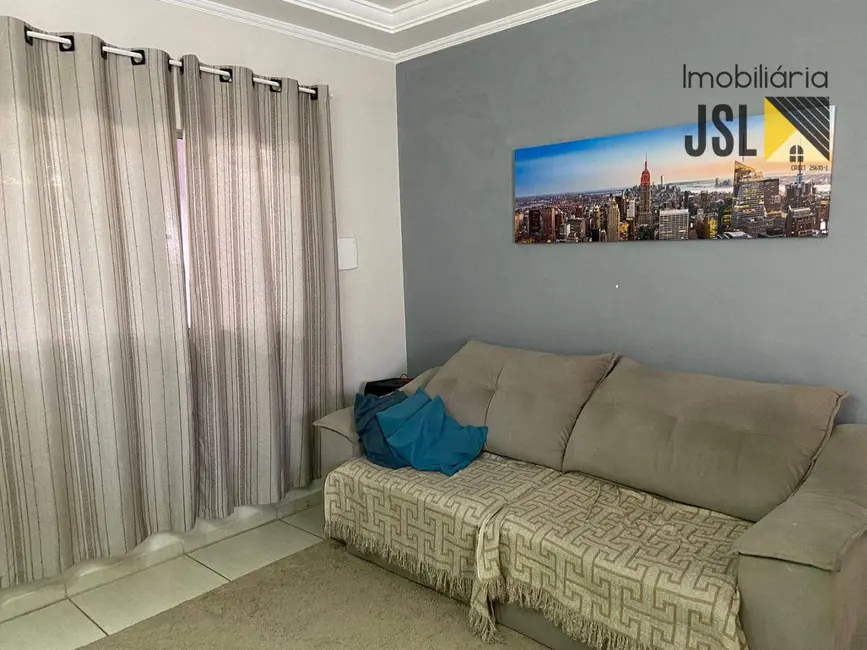 Foto 9 de Casa com 2 quartos à venda, 125m2 em Village das Flores, Cacapava - SP