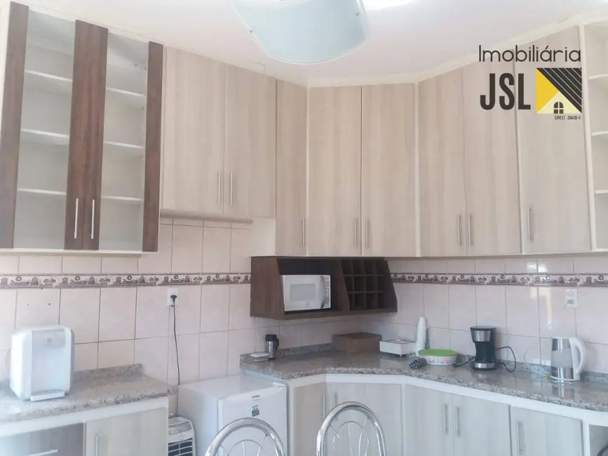 Foto 8 de Casa com 3 quartos à venda, 686m2 em Parque Residencial Maria Elmira, Cacapava - SP