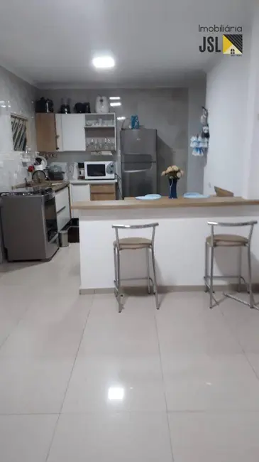 Casa com 1 quarto à venda, 250m2 em Tremembe - SP - imagem 8 Foto 8 de Casa com 1 quarto à venda, 250m2 em Tremembe - SP