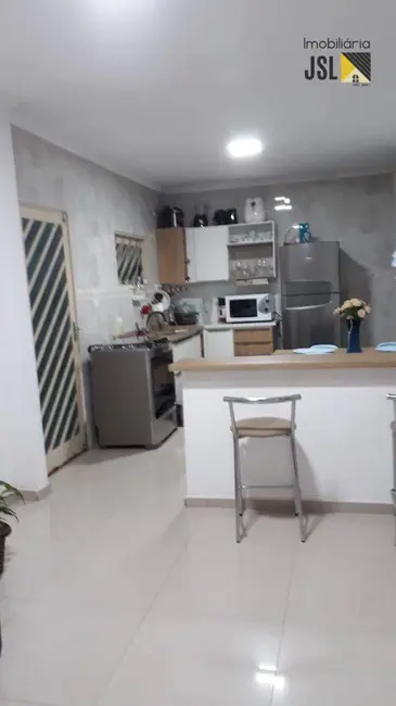 Casa com 1 quarto à venda, 250m2 em Tremembe - SP - imagem 7 Foto 7 de Casa com 1 quarto à venda, 250m2 em Tremembe - SP