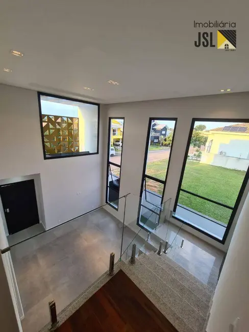 Foto 1 de Sobrado com 3 quartos à venda, 300m2 em Cacapava - SP