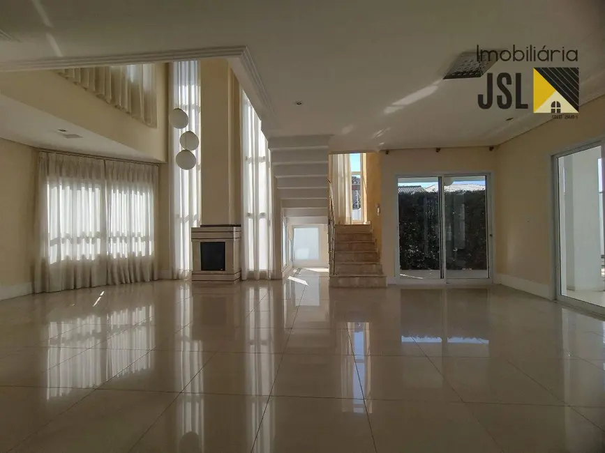 Sobrado com 3 quartos à venda, 555m2 em Residencial Santa Helena, Cacapava - SP - imagem 3 Foto 3 de Sobrado com 3 quartos à venda, 555m2 em Residencial Santa Helena, Cacapava - SP