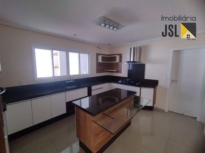 Sobrado com 3 quartos à venda, 555m2 em Residencial Santa Helena, Cacapava - SP - imagem 5 Foto 5 de Sobrado com 3 quartos à venda, 555m2 em Residencial Santa Helena, Cacapava - SP