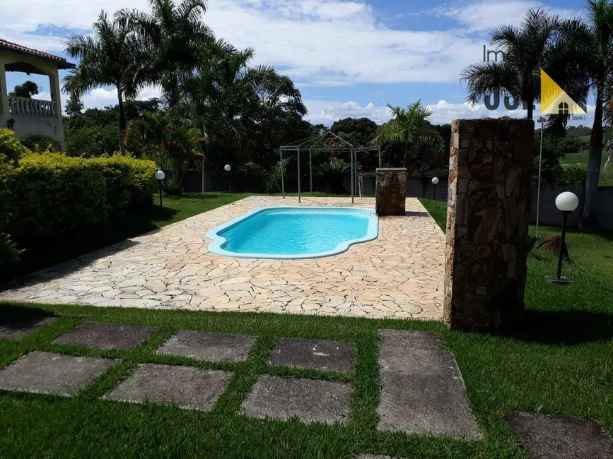 Chácara com 5 quartos à venda, 3010m2 em Tataúba, Cacapava - SP - imagem 7 Foto 7 de Chácara com 5 quartos à venda, 3010m2 em Tataúba, Cacapava - SP