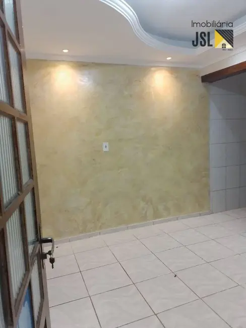 Casa com 2 quartos à venda, 125m2 em Residencial Dalla Rosa, Taubate - SP - imagem 3 Foto 3 de Casa com 2 quartos à venda, 125m2 em Residencial Dalla Rosa, Taubate - SP