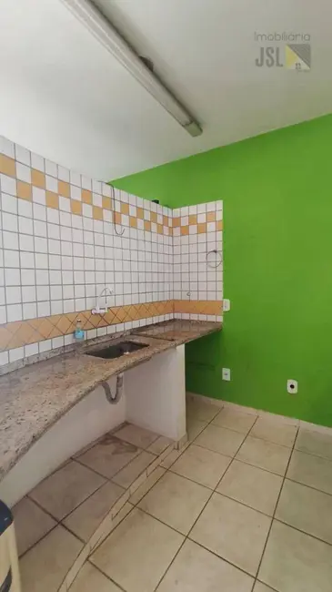 Foto 3 de Armazém / Galpão para alugar, 700m2 em Vila Antônio Augusto Luiz, Cacapava - SP