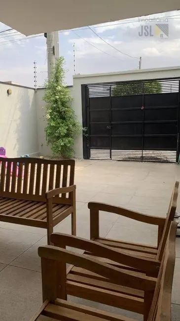 Foto 6 de Casa com 2 quartos à venda, 131m2 em Cacapava - SP