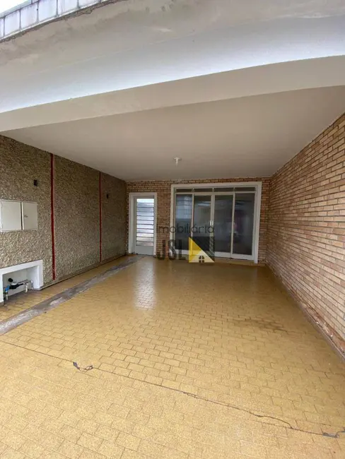 Foto 1 de Casa com 2 quartos para alugar, 150m2 em Vila Antônio Augusto Luiz, Cacapava - SP