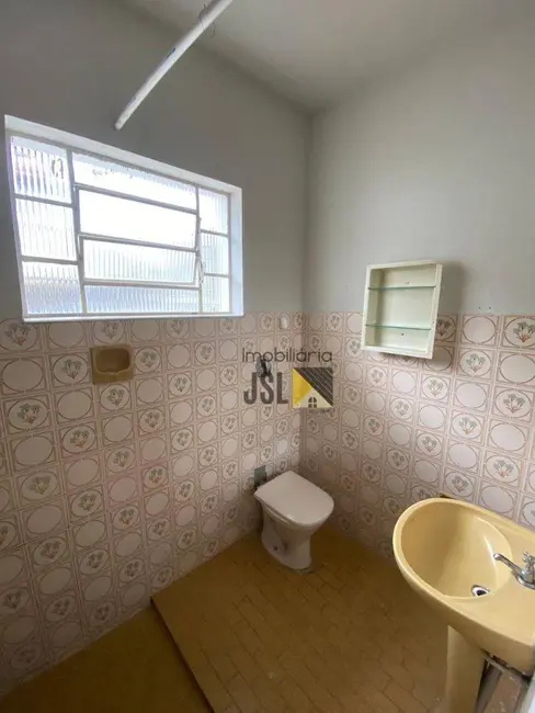 Foto 5 de Casa com 2 quartos para alugar, 150m2 em Vila Antônio Augusto Luiz, Cacapava - SP