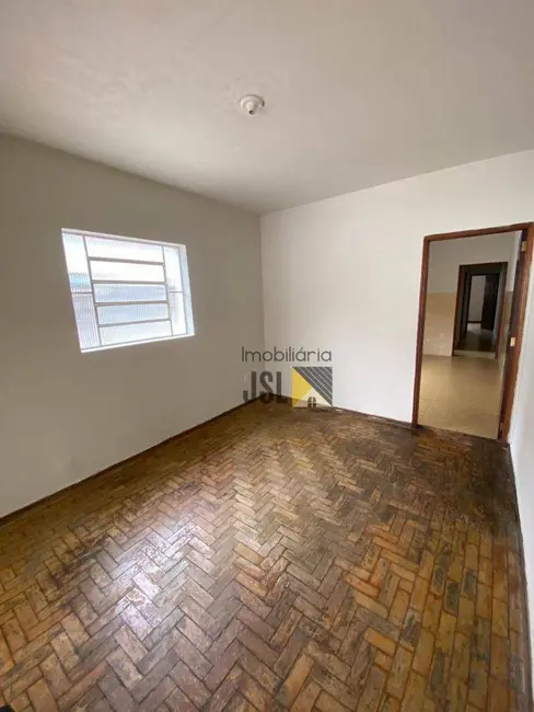 Foto 2 de Casa com 2 quartos para alugar, 150m2 em Vila Antônio Augusto Luiz, Cacapava - SP