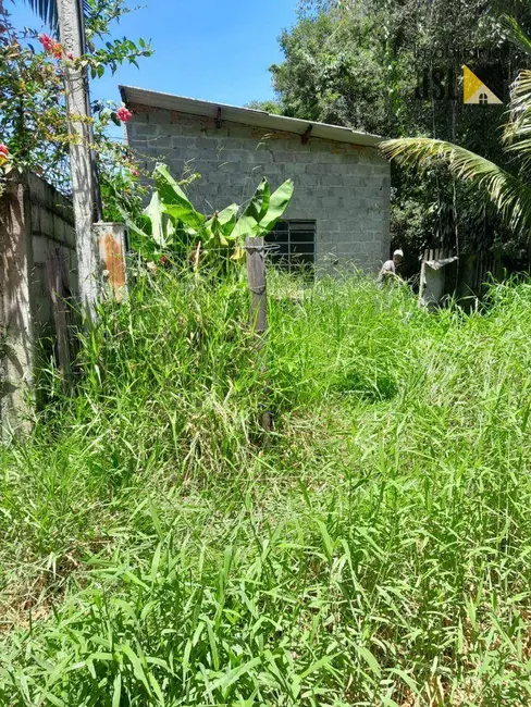 Foto 1 de Chácara com 1 quarto à venda, 1056m2 em Taubate - SP