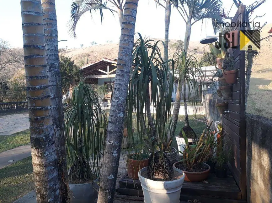 Foto 4 de Chácara com 3 quartos à venda, 1300m2 em Monteiro Lobato - SP