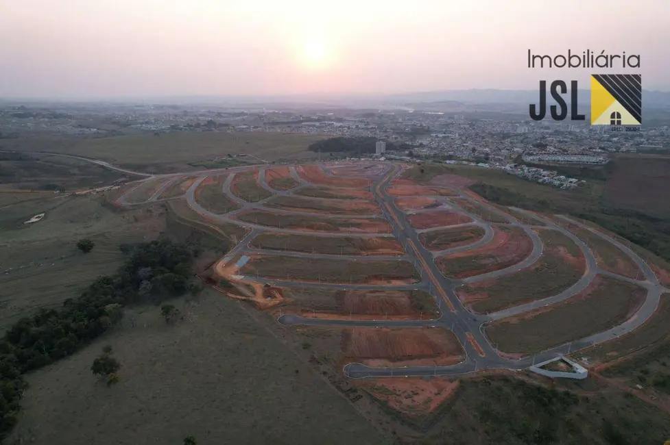 Foto 4 de Terreno / Lote à venda, 180m2 em Cacapava - SP