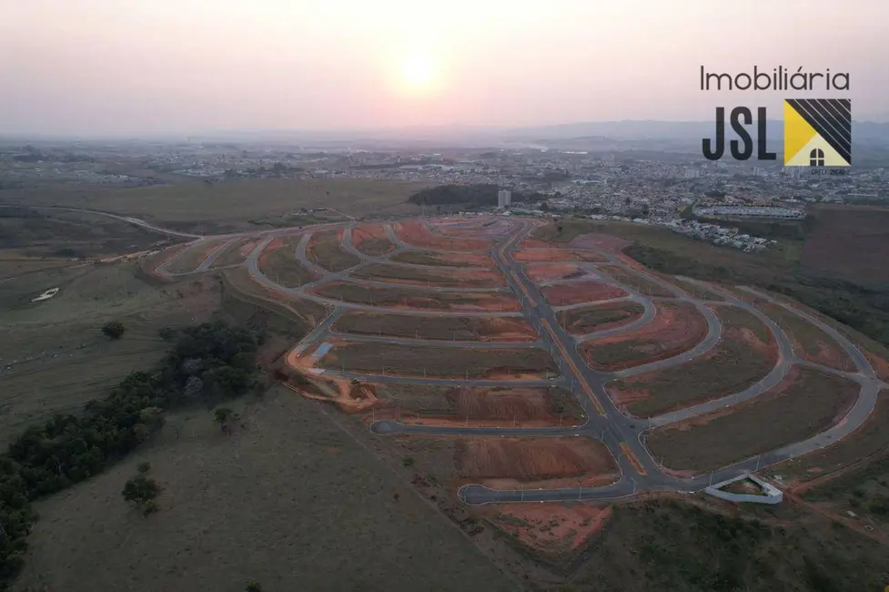 Foto 3 de Terreno / Lote à venda, 180m2 em Cacapava - SP