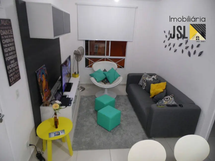 Foto 2 de Apartamento com 2 quartos à venda, 44m2 em Jardim Jaraguá, Taubate - SP