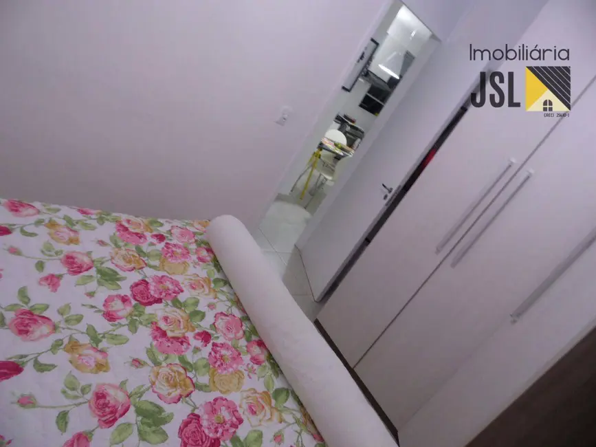 Foto 8 de Apartamento com 2 quartos à venda, 44m2 em Jardim Jaraguá, Taubate - SP