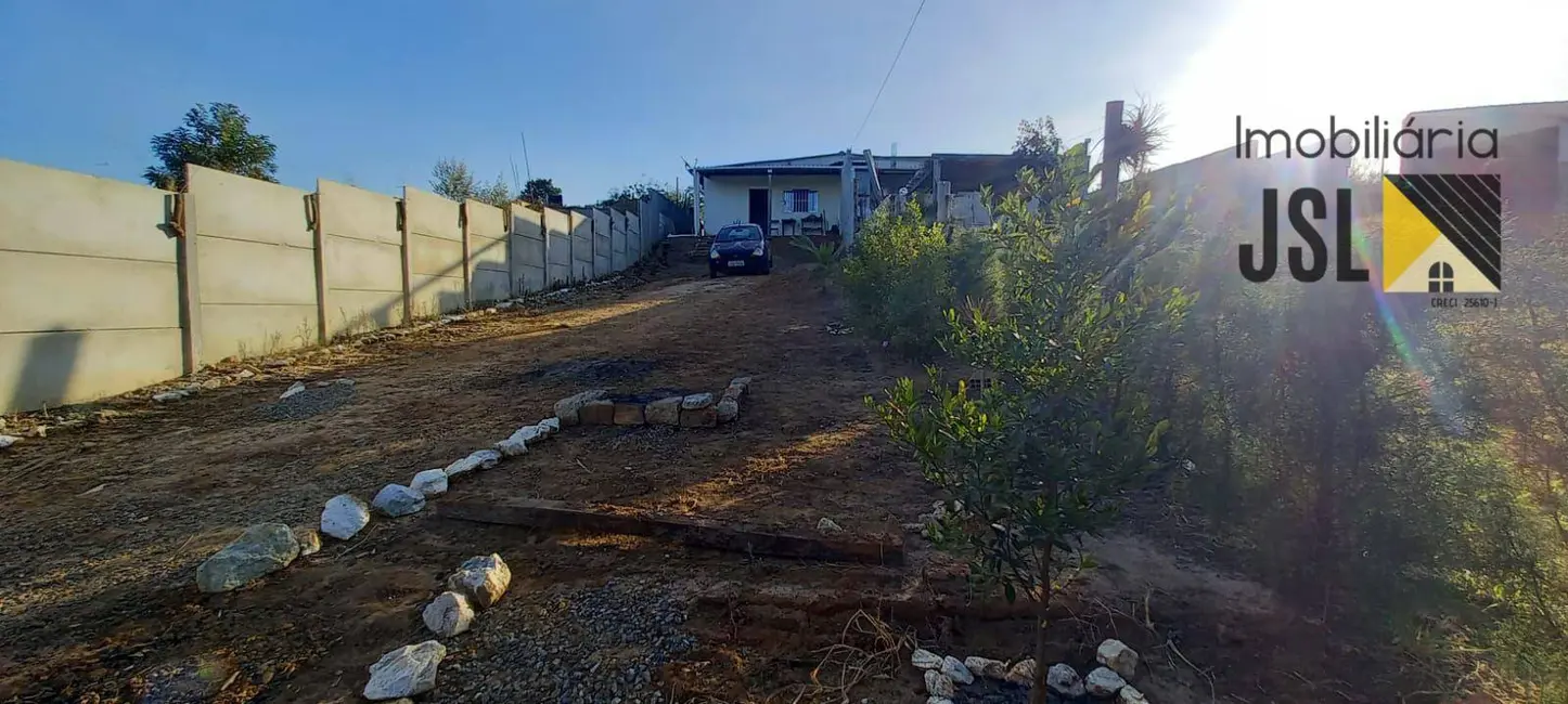 Chácara com 2 quartos à venda, 493m2 em Cacapava - SP - imagem 3 Foto 3 de Chácara com 2 quartos à venda, 493m2 em Cacapava - SP