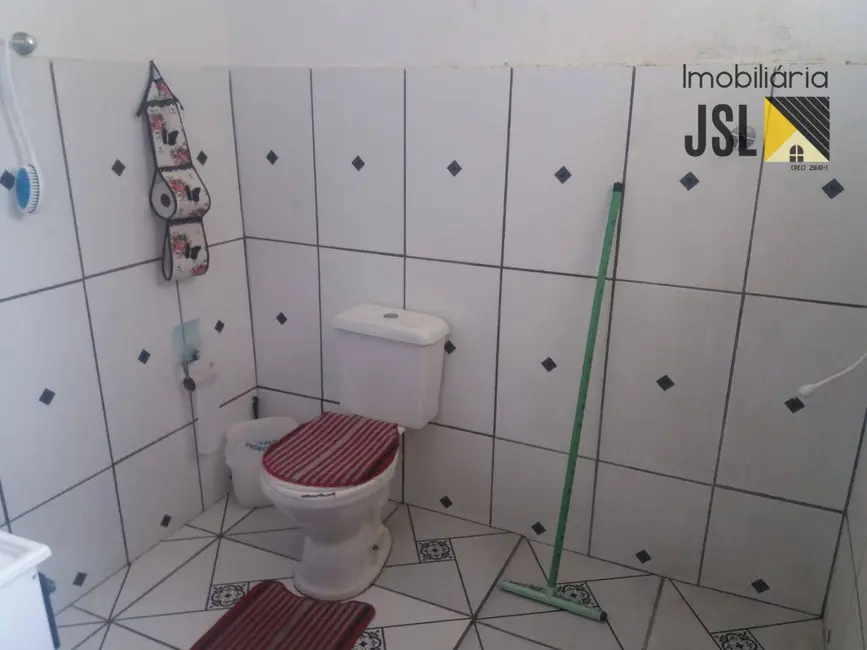 Foto 6 de Casa com 2 quartos à venda, 150m2 em Vila Bandeirantes, Cacapava - SP