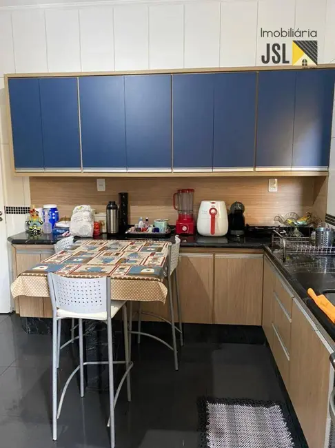 Foto 6 de Casa com 3 quartos à venda, 388m2 em Vila Resende, Cacapava - SP