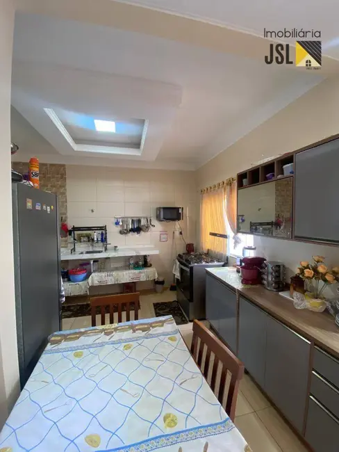 Foto 4 de Casa com 3 quartos à venda, 175m2 em Parque Residencial Santo André, Cacapava - SP