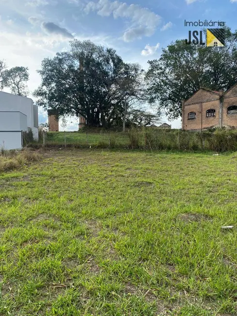 Foto 2 de Terreno / Lote à venda, 175m2 em Cacapava - SP