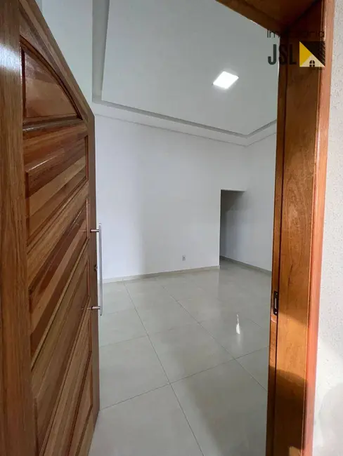 Foto 2 de Casa com 3 quartos à venda, 140m2 em Jardim São José, Cacapava - SP