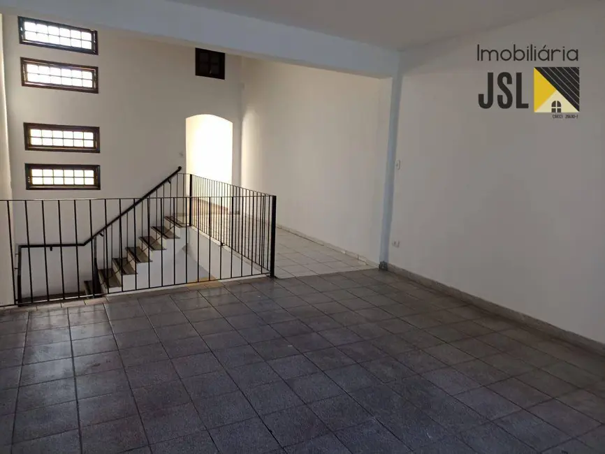 Foto 4 de Casa com 1 quarto à venda, 285m2 em Vila Resende, Cacapava - SP