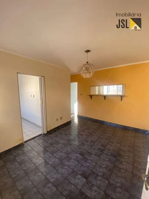 Foto 1 de Apartamento com 2 quartos para alugar, 50m2 em Vila Bandeirantes, Cacapava - SP