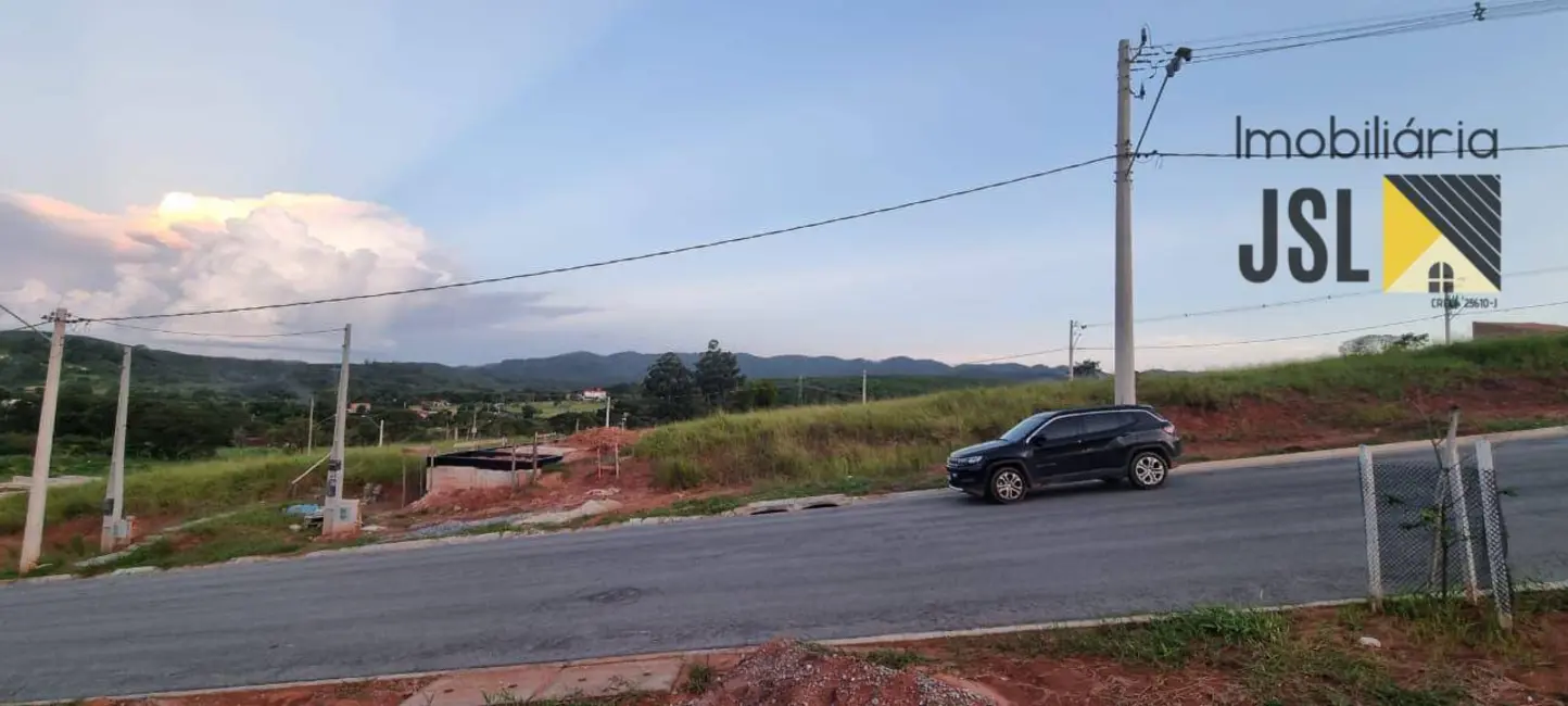 Foto 1 de Terreno / Lote à venda, 140m2 em Caçapava Velha, Cacapava - SP