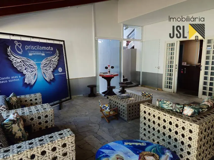 Loja à venda, 1150m2 em Vila São João, Cacapava - SP - imagem 5 Foto 5 de Loja à venda, 1150m2 em Vila São João, Cacapava - SP