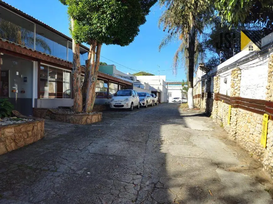Foto 1 de Loja à venda, 1150m2 em Vila São João, Cacapava - SP