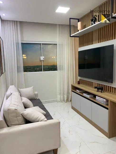 Foto 1 de Apartamento com 2 quartos à venda, 45m2 em Jardim Gurilândia, Taubate - SP