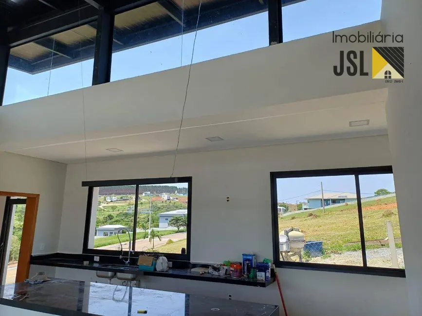 Casa de Condomínio com 3 quartos à venda, 1200m2 em Cacapava - SP - imagem 5 Foto 5 de Casa de Condomínio com 3 quartos à venda, 1200m2 em Cacapava - SP