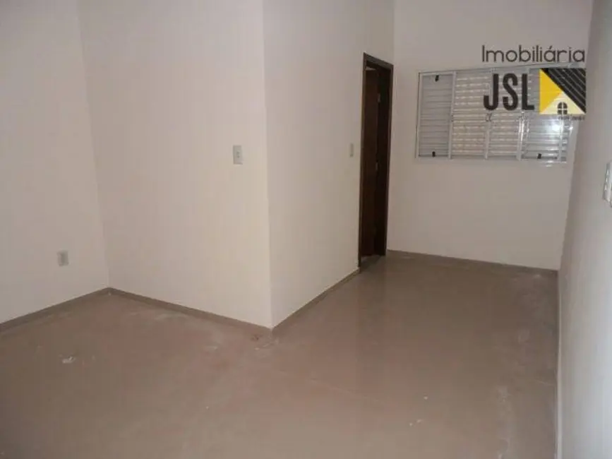 Foto 8 de Casa com 2 quartos à venda, 175m2 em Parque Residencial Santo André, Cacapava - SP