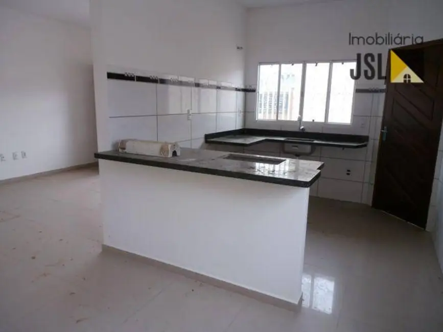 Foto 4 de Casa com 2 quartos à venda, 175m2 em Parque Residencial Santo André, Cacapava - SP